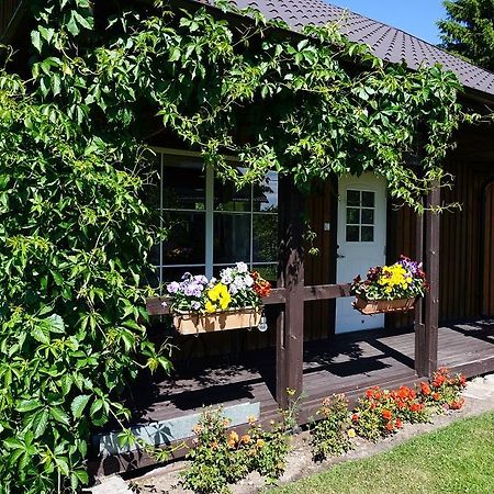 Kelluka Holiday House Parispea Bagian luar foto