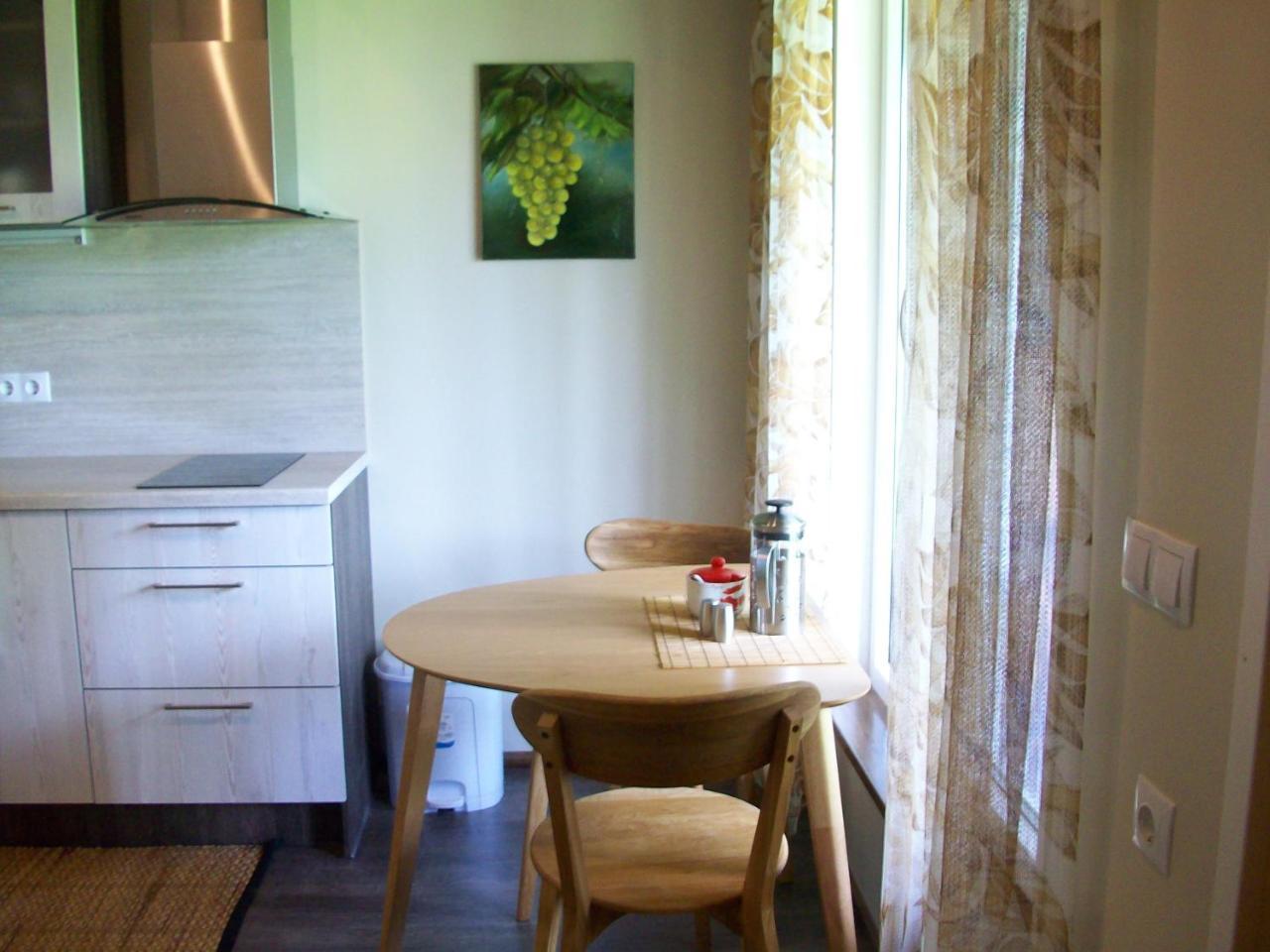 Kelluka Holiday House Parispea Bagian luar foto